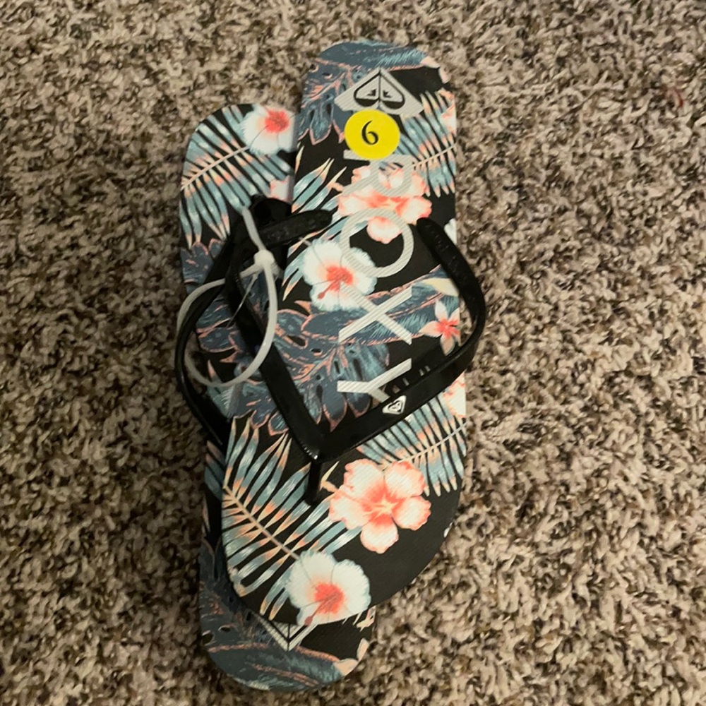 Roxy Sandals